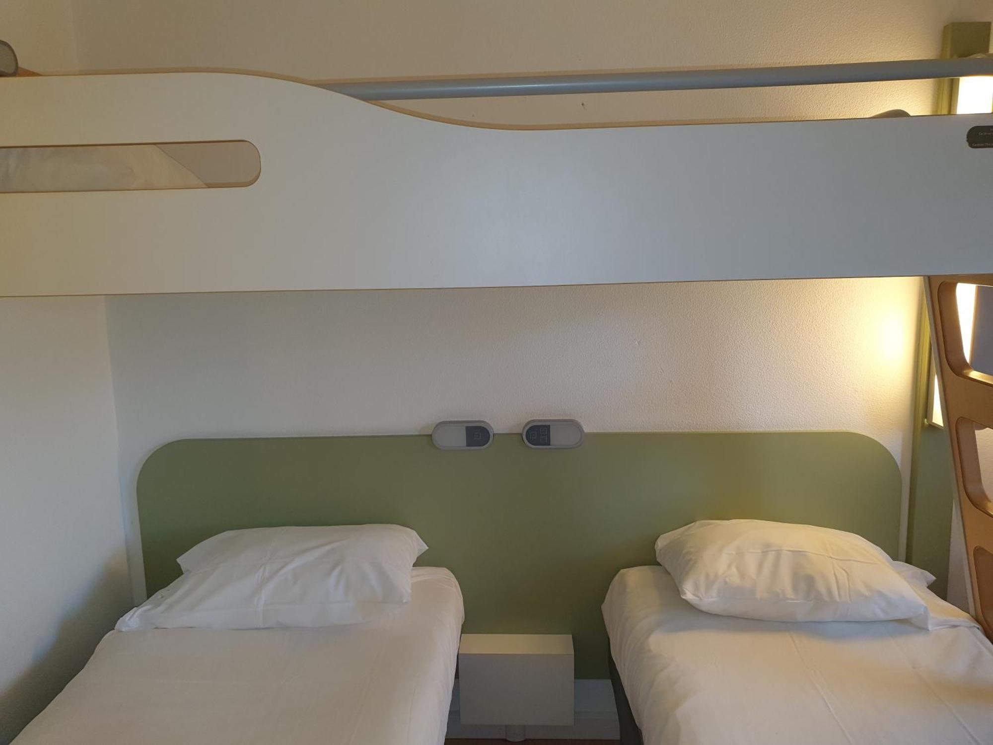 Ibis Budget Roanne Hotel Exterior foto