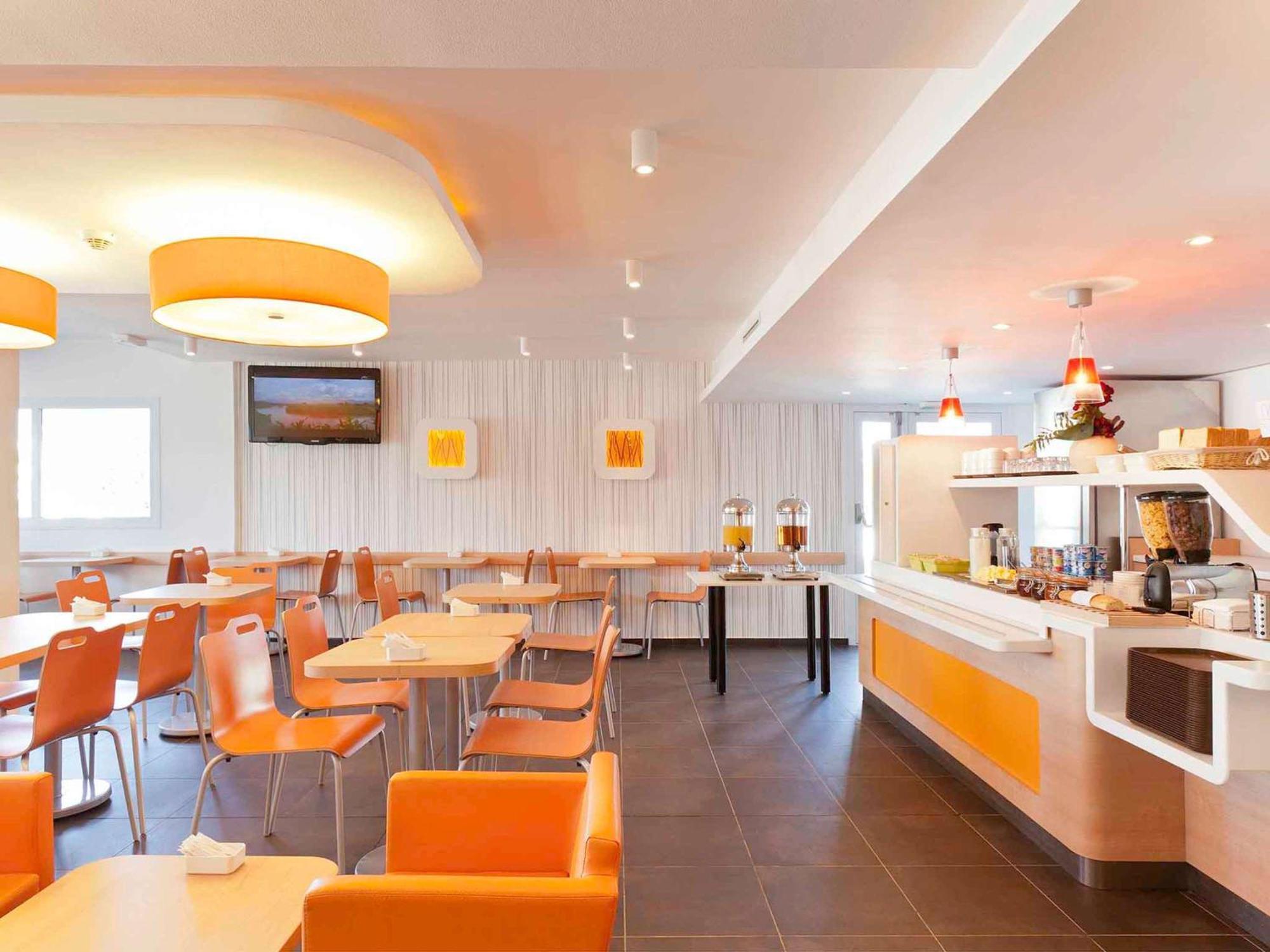 Ibis Budget Roanne Hotel Exterior foto