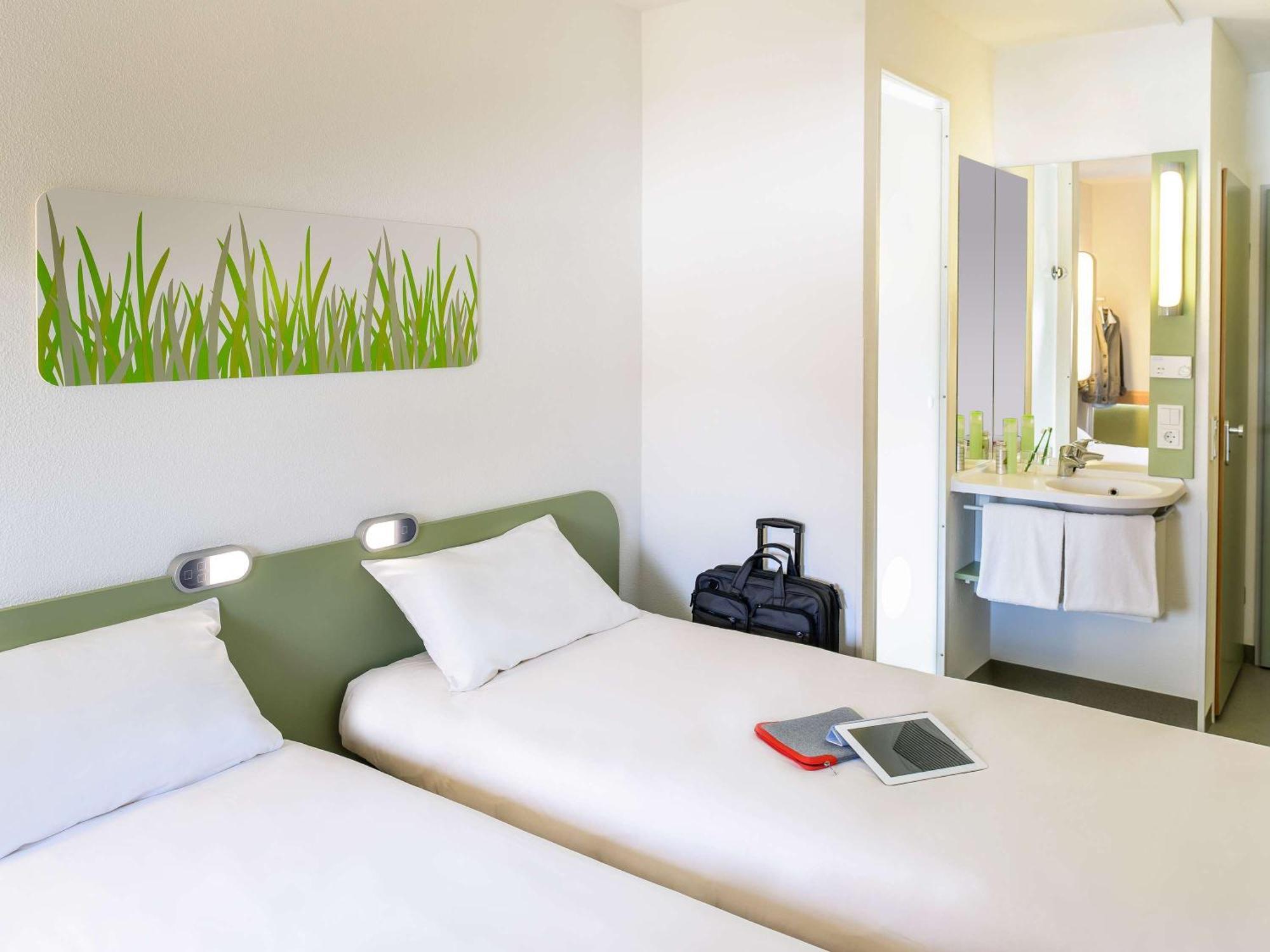 Ibis Budget Roanne Hotel Exterior foto