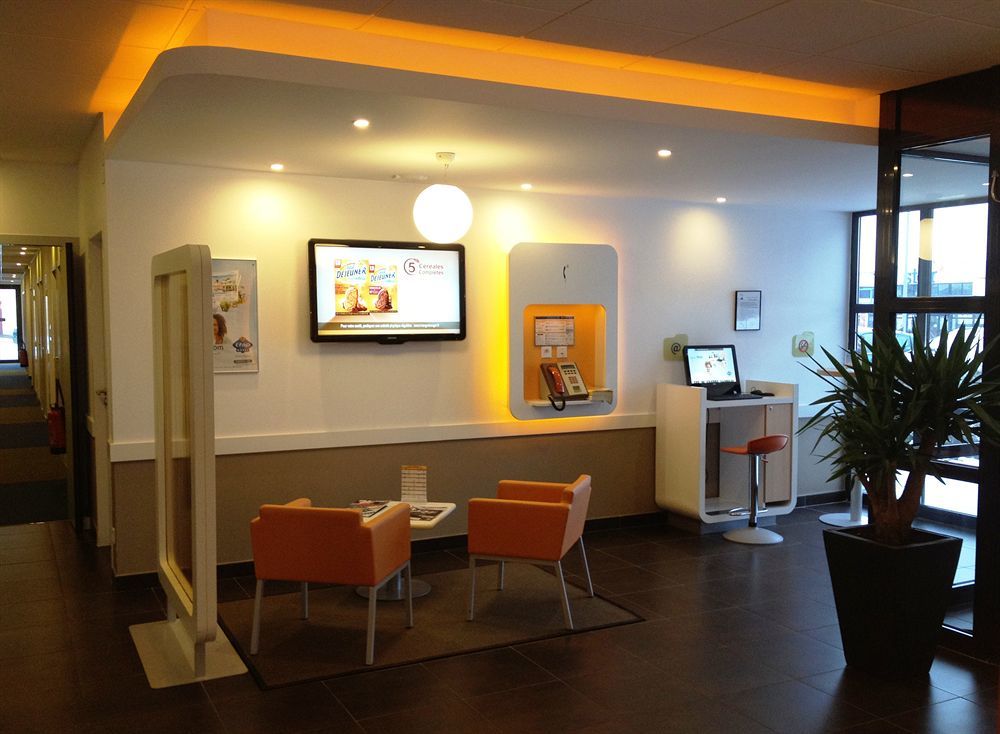 Ibis Budget Roanne Hotel Exterior foto
